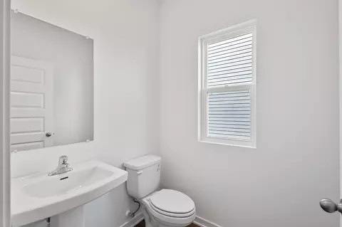 Bath - 7747 W 107th Pl, Crown Point, IN 46307 photo 4 of 5