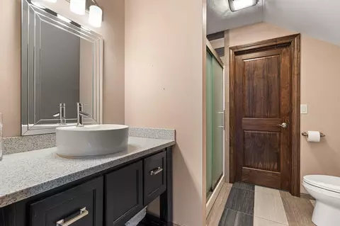 Bath - 10929 Bunker Dr, De Motte, IN 46310 photo 5 of 5