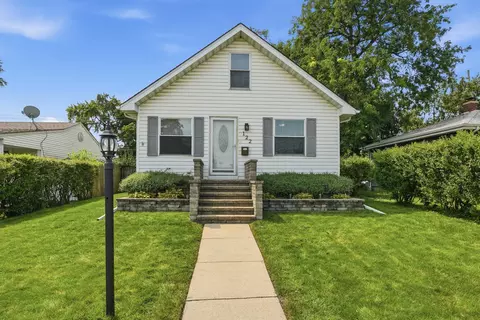 122 N Connecticut St, Hobart, IN 46342