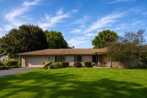 700 Waverly Rd, La Porte, IN 46350