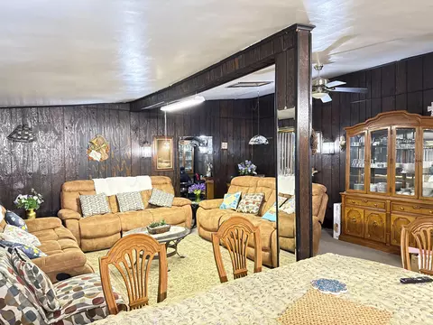 Living - 2606 Birch Ave, Whiting, IN 46394 photo 3 of 4