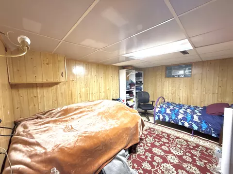 Bedroom - 2606 Birch Ave, Whiting, IN 46394 photo 6 of 7