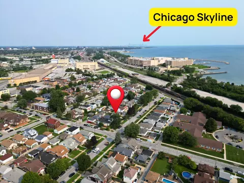 View/Area - 1342 Lake Ave, Whiting, IN 46394 photo 3 of 3