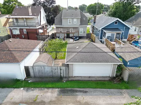 View/Area - 1342 Lake Ave, Whiting, IN 46394 photo 2 of 3
