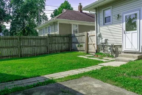 Exterior - 226 169th St, Hammond, IN 46324 photo 4 of 6