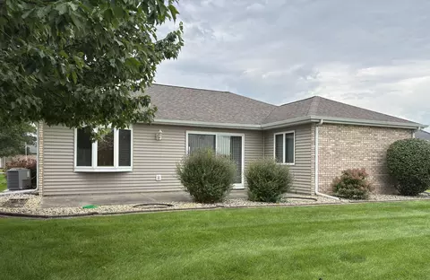 Exterior - 345 W Eastland Cir, Lowell, IN 46356 photo 3 of 8