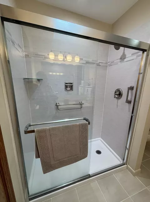 Bath - 345 W Eastland Cir, Lowell, IN 46356 photo 1 of 7