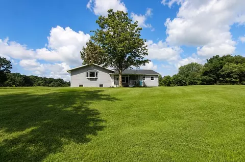8922 N 750, New Carlisle, IN 46552