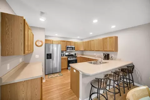 Kitchen - 1712 E 106th Ave, Crown Point, IN 46307 photo 1 of 2