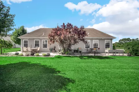 Exterior - 1712 E 106th Ave, Crown Point, IN 46307 photo 3 of 3