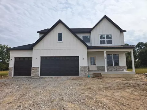 1859 Lambrusco Dr, Valparaiso, IN 46385
