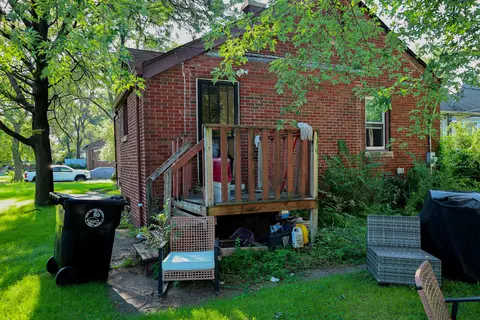 355 Lincoln St, Gary, IN 46402 photo 8