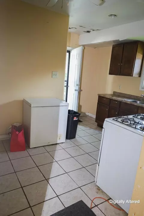 355 Lincoln St, Gary, IN 46402 photo 5