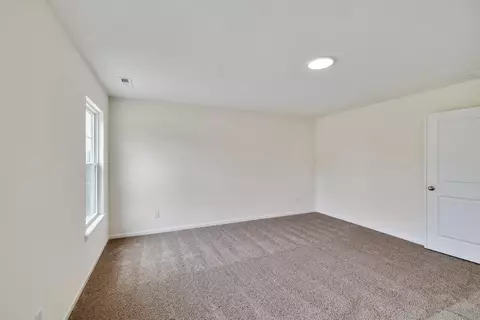 Bedroom - 12922 Maryland St, Crown Point, IN 46307 photo 4 of 7