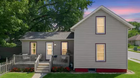 1315 Scott St, La Porte, IN 46350