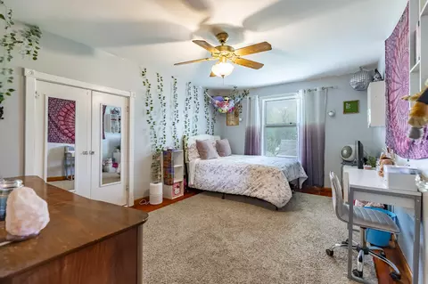 Bedroom - 604 213th St, Dyer, IN 46311 photo 2 of 3