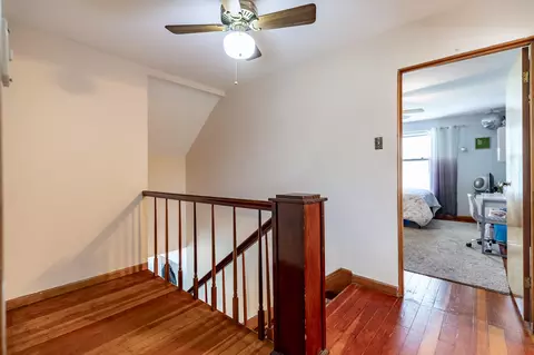 Entry Way - 604 213th St, Dyer, IN 46311 photo 5 of 5