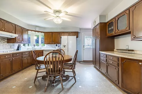 Kitchen - 604 213th St, Dyer, IN 46311 photo 3 of 3