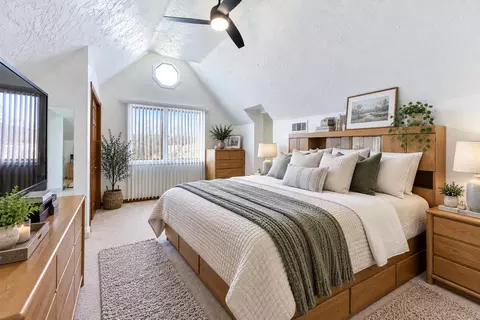 Bedroom - 8039 Forest Ave, Munster, IN 46321 photo 3 of 11