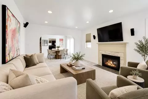 Living - 8039 Forest Ave, Munster, IN 46321 photo 4 of 7