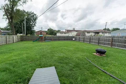 Exterior - 116 Maple St, Lowell, IN 46356 photo 3 of 6