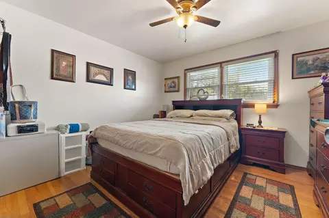 Bedroom - 303 Minter Dr, Griffith, IN 46319 photo 1 of 4