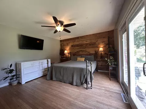 Bedroom - 211 Carnation St, De Motte, IN 46310 photo 1 of 5