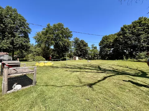 Exterior - 211 Carnation St, De Motte, IN 46310 photo 7 of 7