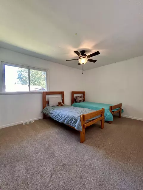 Bedroom - 211 Carnation St, De Motte, IN 46310 photo 5 of 5