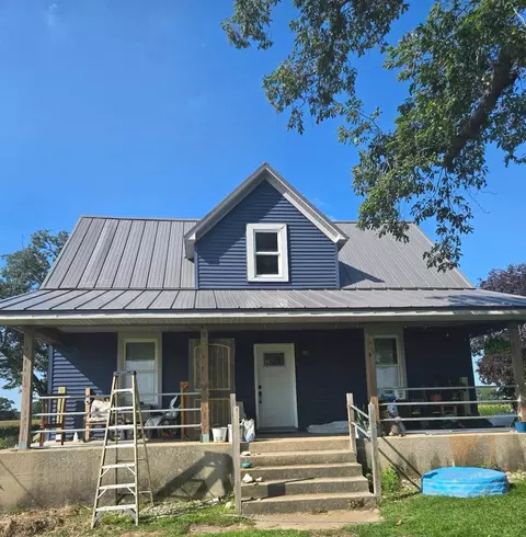 8920 W 400, San Pierre, IN 46374