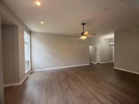 Living - 741 S Broad St, Griffith, IN 46319 photo 4 of 4