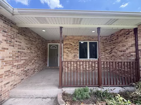 Exterior - 741 S Broad St, Griffith, IN 46319 photo 3 of 8