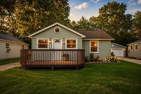 114 Trunk Ct, Michigan City, IN 46360