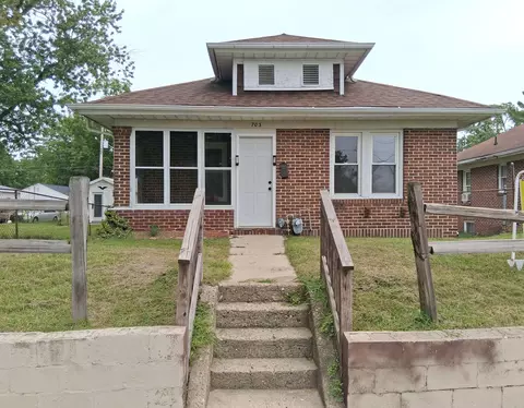703 N Carroll Ave, Michigan City, IN 46360