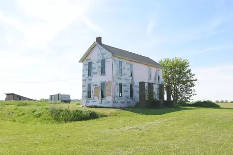 569 S 100, Rensselaer, IN 47978