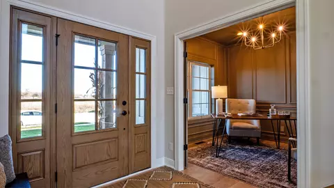 Entry Way - 449 Meadow Brooke Ln, Dyer, IN 46311 photo 1 of 3
