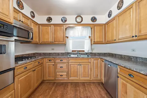 Kitchen - 8041 Rhode Ct, Dyer, IN 46311 photo 1 of 1