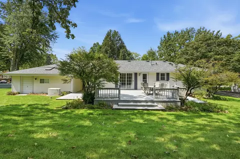 Exterior - 8041 Rhode Ct, Dyer, IN 46311 photo 3 of 4