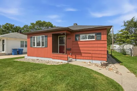 2723 Grand Blvd, Highland, IN 46322