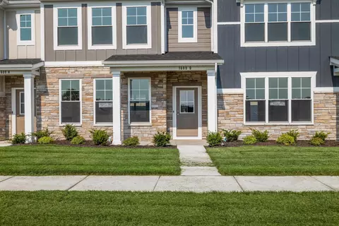 Exterior - 1609 Parkside Ln #G, Dyer, IN 46311 photo 4 of 4