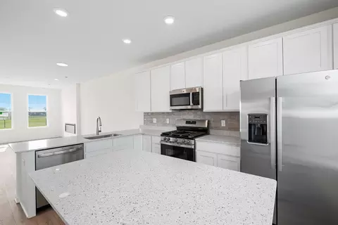 Kitchen - 1609 Parkside Ln #G, Dyer, IN 46311 photo 3 of 3