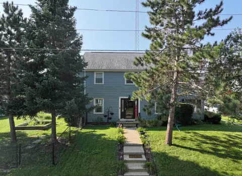 724 N Center St, Plymouth, IN 46563