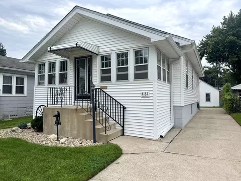 7132 Alexander Ave, Hammond, IN 46323