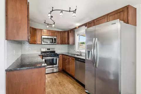 Kitchen - 7836 W 80th Pl, Bridgeview, IL 60455 photo 2 of 3
