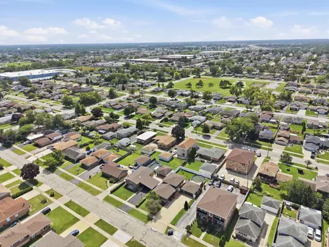 View/Area - 7836 W 80th Pl, Bridgeview, IL 60455 photo 3 of 3