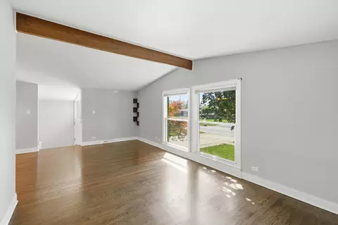 Living - 7836 W 80th Pl, Bridgeview, IL 60455 photo 5 of 7