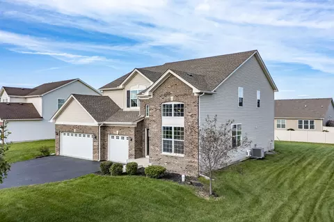 View/Area - 10461 Pine Ln, Saint John, IN 46373 photo 2 of 9
