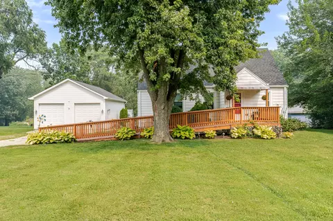 7803 Colorado St, Merrillville, IN 46410