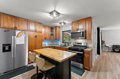 Kitchen - 4189 Rutledge St, Gary, IN 46408 photo 2 of 4