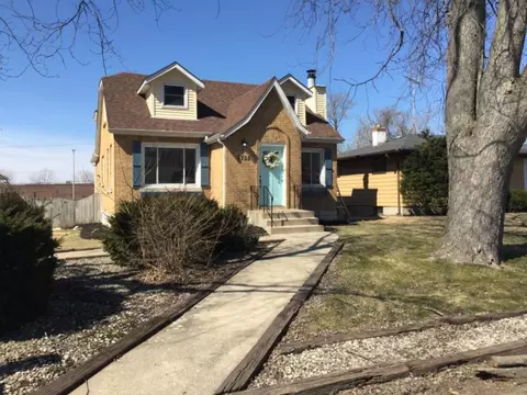 5735 Van Buren St, Merrillville, IN 46410